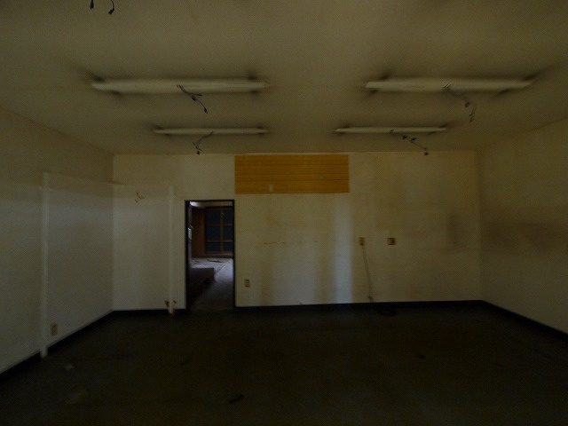 天理三島本通り店舗（三島町）