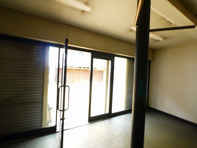 天理三島本通り店舗（三島町）