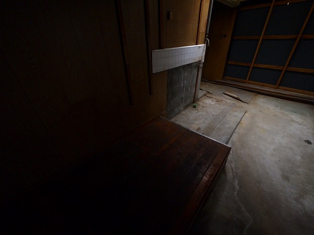 天理三島本通り店舗（三島町）