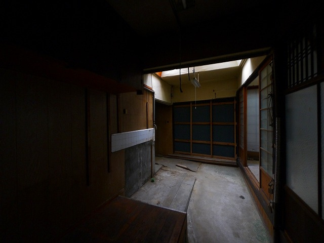 天理三島本通り店舗（三島町）