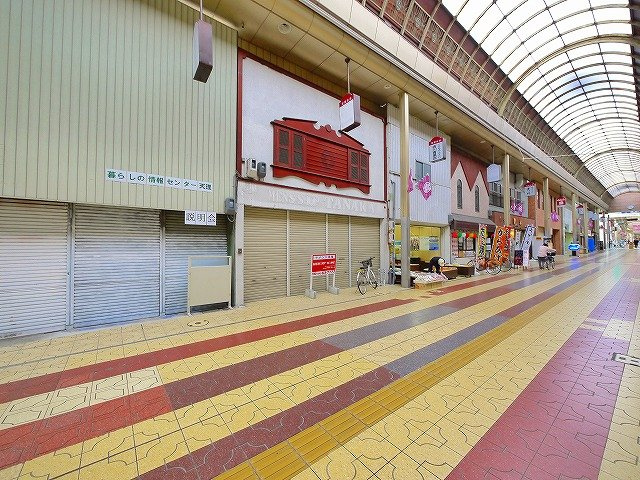 天理アーケード商店街店舗（川原城町）