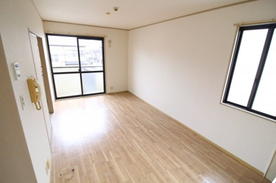 【居間・リビング】 | ヒルズ大谷Ⅱ