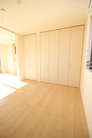 アルカンシェルAの洋室