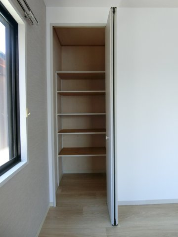 サングリーンB棟の収納