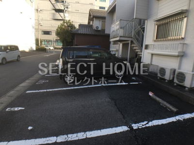 【駐車場】 | ロイヤルメゾン | 駐車場です