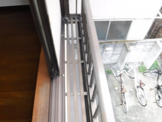 コスモハウスＢ棟のバルコニー