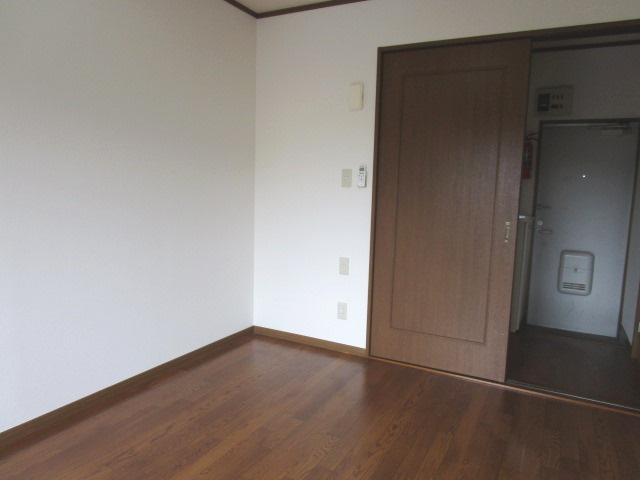 【寝室】 | ＊別室参考