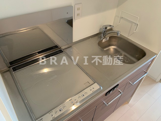 SERENiTE本町reflet（セレニテ本町ルフレ）　BRAVI不動産のキッチン|【セレニテ本町ルフレ】キッチンでお料理をお楽しみください