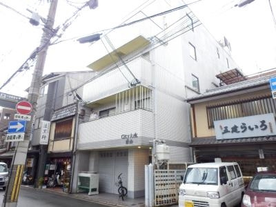 シティアーク東山の外観