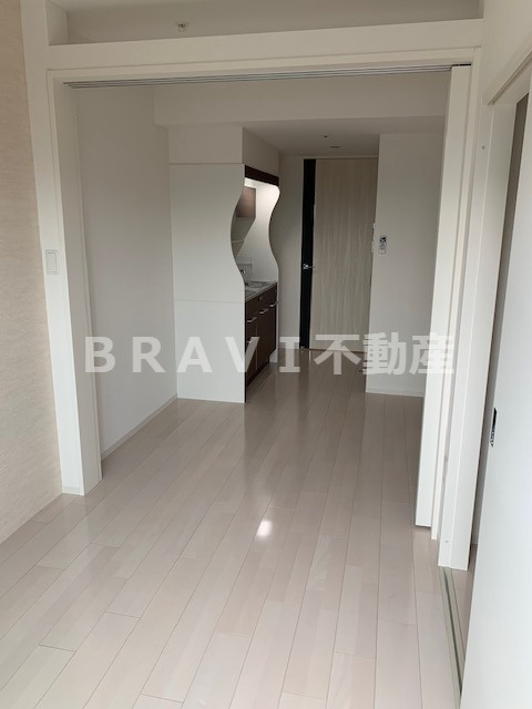 SERENiTE本町reflet（セレニテ本町ルフレ）　BRAVI不動産の寝室|【セレニテ本町ルフレ】落ち着いて過ごせるお部屋なので、寝室にいかがでしょうか