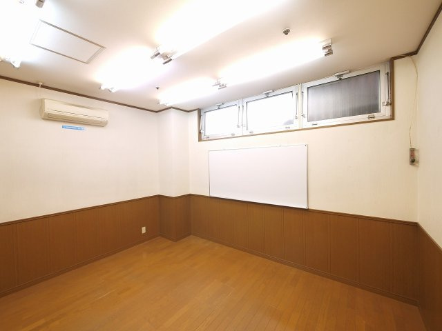 トミオプラザの内装