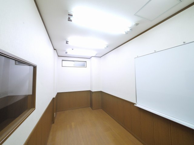 トミオプラザの内装