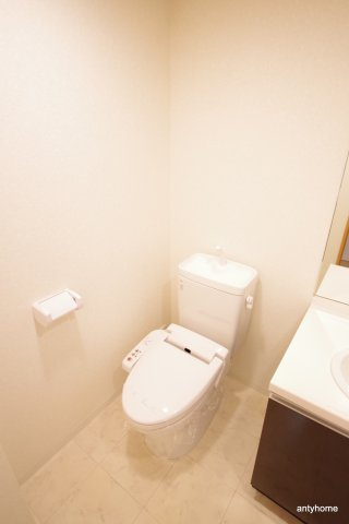 ライブコート北梅田　仲介手数料無料のトイレ