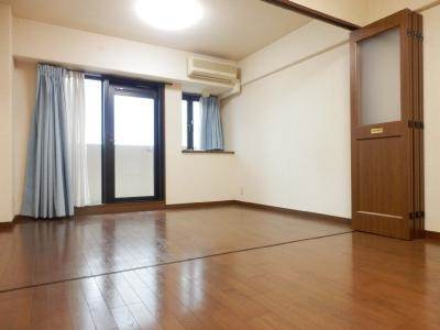 アリスタ四条西洞院の居間・リビング|内装