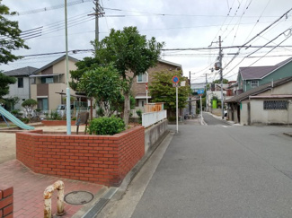 【前面道路含む現地写真】