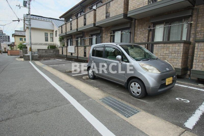 【駐車場】 | ラクア安朱 | 駐車場です