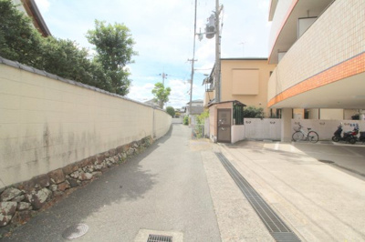 【周辺】 | ラフレシア曽根