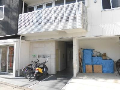 グランコート東野のエントランス