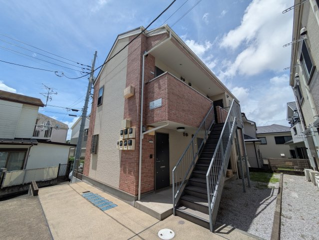 Colorz Hiyoshiの外観