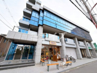 アメニティ・ブワの画像