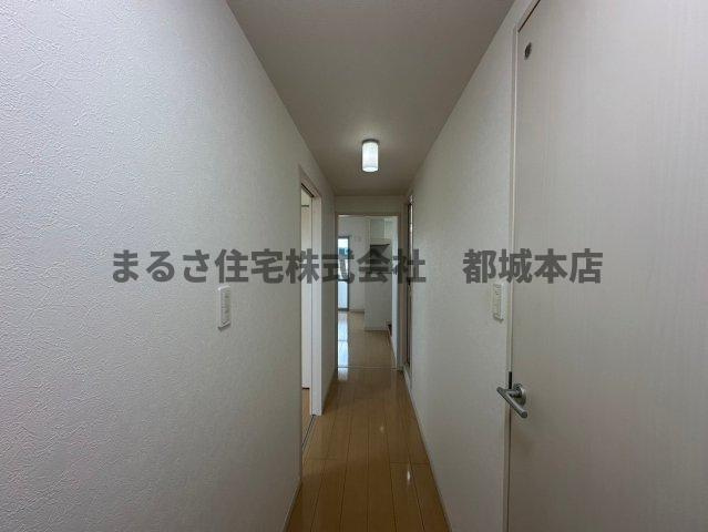 スカイコート年見の内装