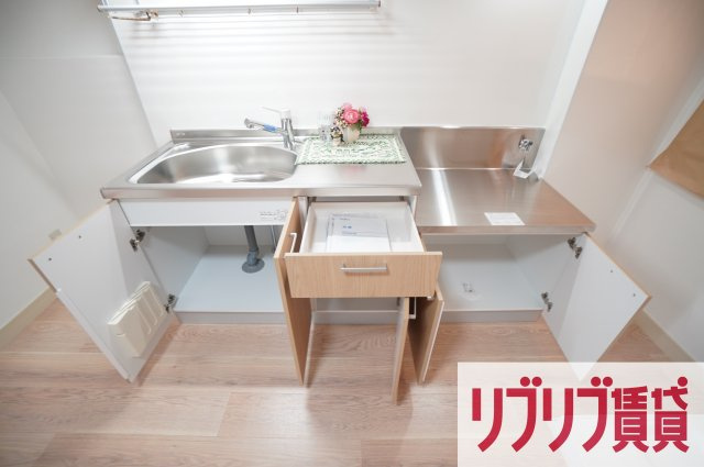 サニング本町のキッチン