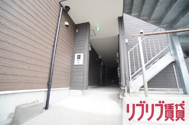 Like作草部のエントランス