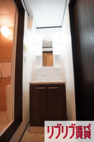 Like作草部の洗面所