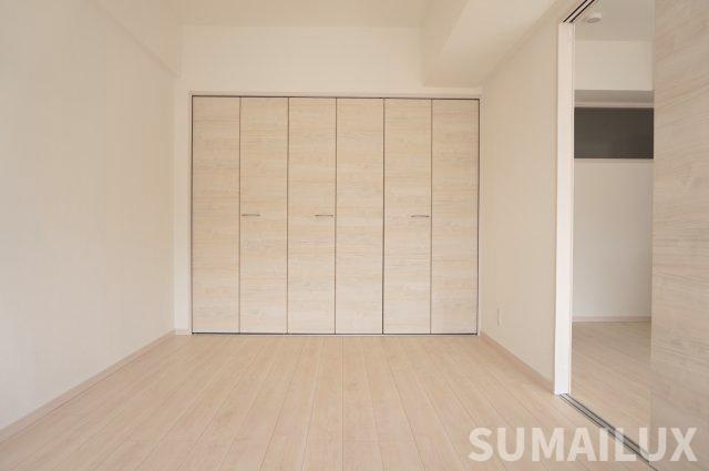 熊本市東区花立６丁目の賃貸マンションの洋室