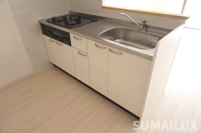熊本市東区花立６丁目の賃貸マンションのキッチン