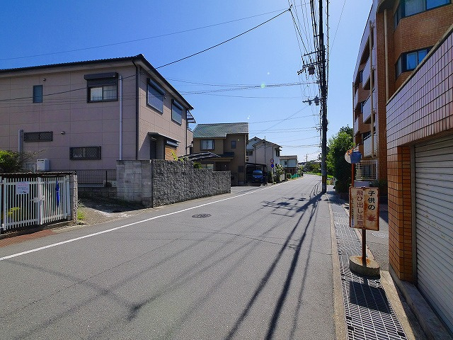 ラウレア生駒の周辺