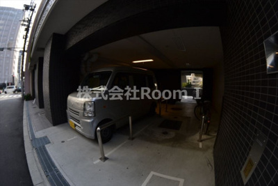 【駐車場】 | プレサンス松屋町駅前 | 駐車場があるので、車を買う予定の方も安心です