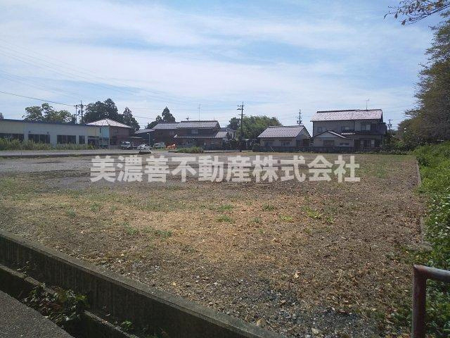 ５５４２３　瑞穂市美江寺土地の外観