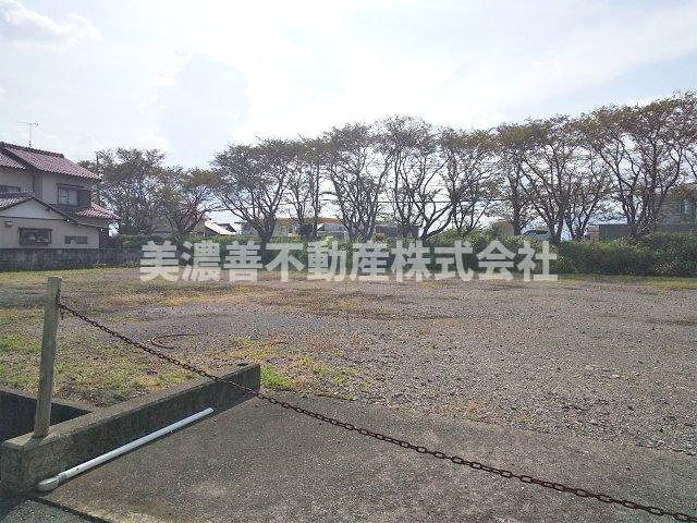 ５５４２３　瑞穂市美江寺土地の外観