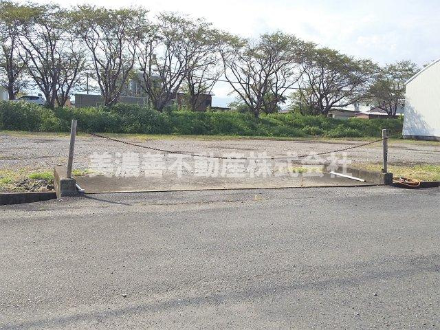 ５５４２３　瑞穂市美江寺土地の前面道路含む現地写真