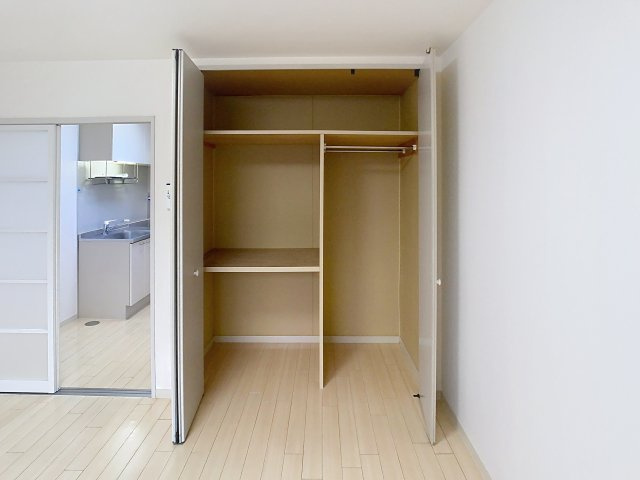 ハイツ松見の収納