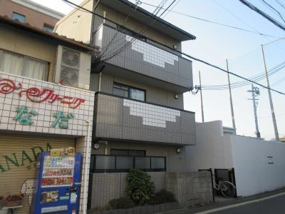 グレース円町の外観