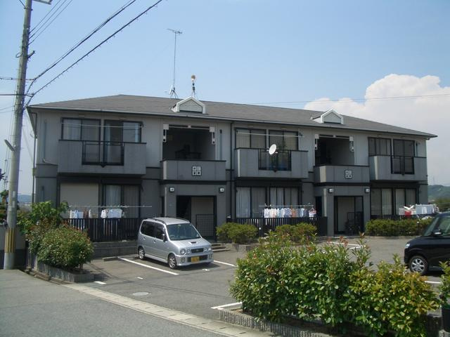 サンビレッジ吉川A