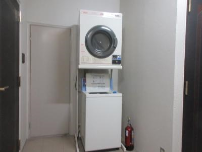イーズハウスのその他共用部分|共用コインランドリー有