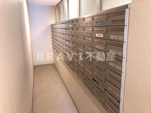 ザ・ウエステージ大阪　BRAVI不動産のその他共用部分|【ザ・ウエステージ大阪】メールボックス