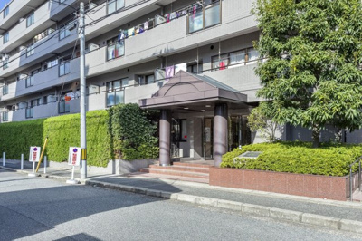 【エントランス】 | ファミール六甲道