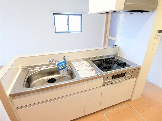 ウィステリアタウンⅣのキッチン|※別部屋のイメージ写真です。