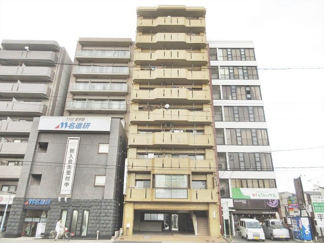 平安ビルの外観|平安ビル