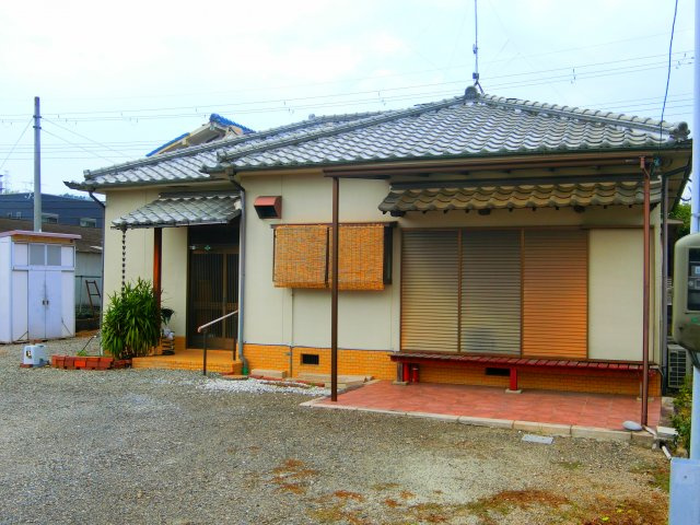 錦織南1丁目貸家の外観