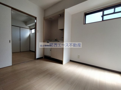 【居間・リビング】 | センチュリーロイヤル小阪