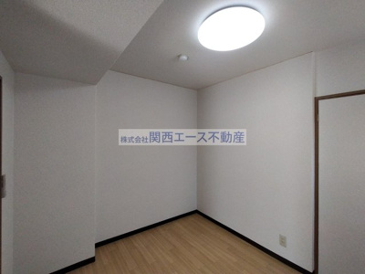 【寝室】 | センチュリーロイヤル小阪