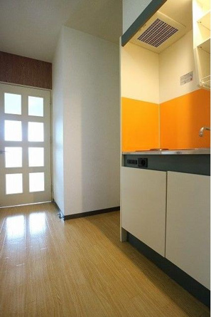 【キッチン】 | ※同マンション別室の参考写真です