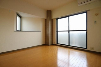 【洋室】 | ※同マンション別室の参考写真です