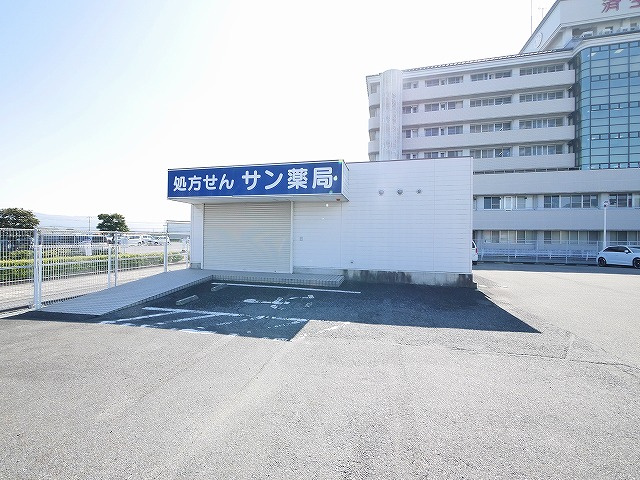 八条店舗の外観