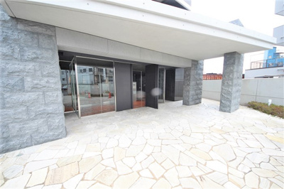 【エントランス】 | サムティ北梅田VESSEL